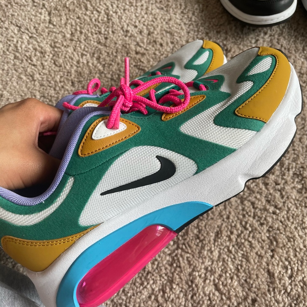Nike Air Max 200
